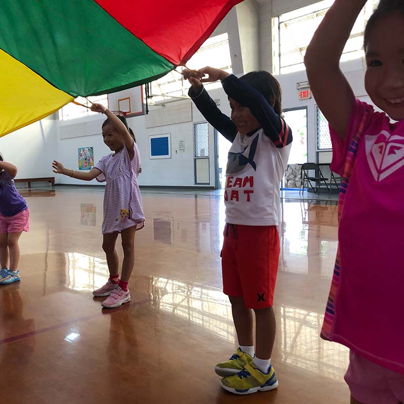 image of students playing during PE at Hongwanji Mission School
